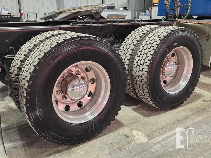1995-kenworth-w900-image-28