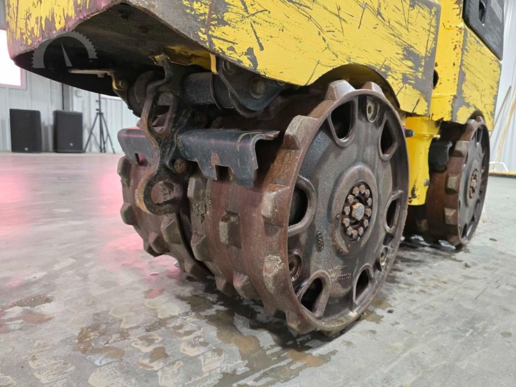 2019-bomag-bmp8500-image-16