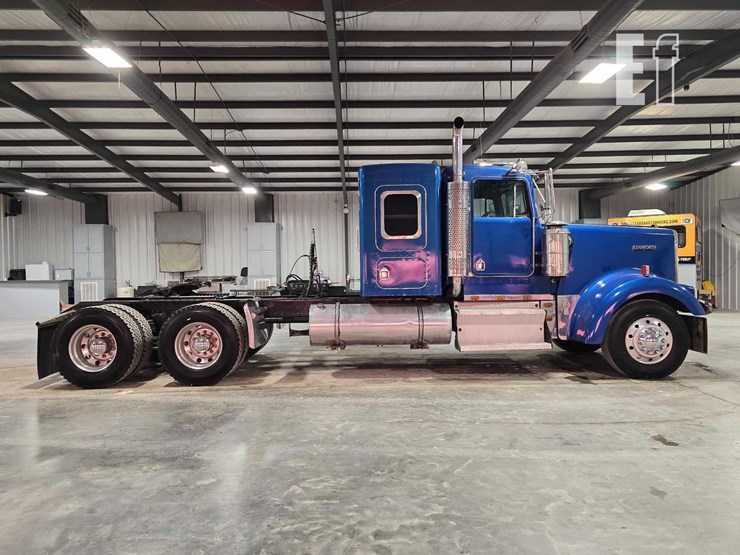 1995-kenworth-w900-image-6