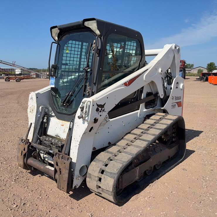 2017 BOBCAT T650