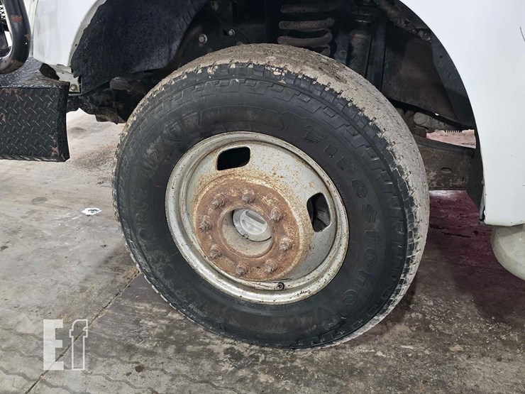 2008-ford-f350-image-25