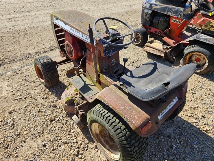 wheelhorse-c81-image-3