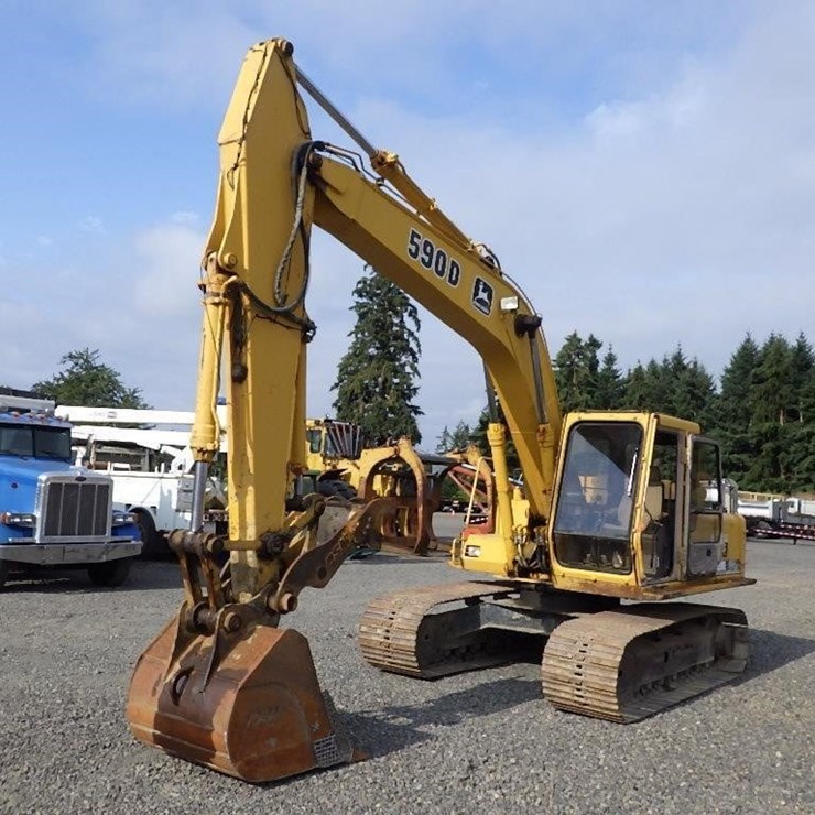 1996 DEERE 590D