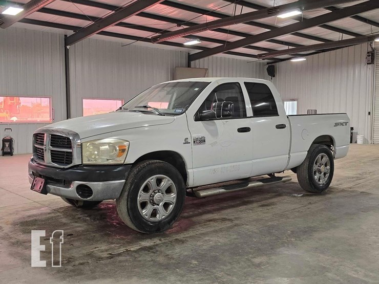 2008-dodge-2500-image-1