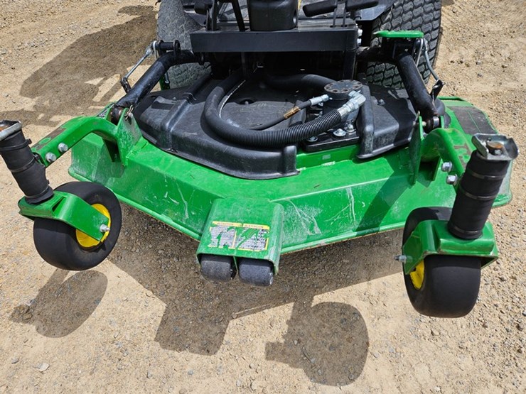 john-deere-1600-turbo-image-17