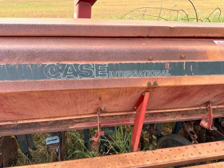 case-ih-5100-image-3