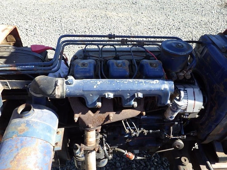 same-tractor-image-16