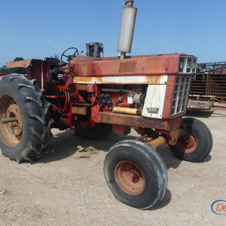 INTERNATIONAL 966