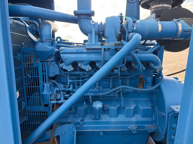 john-deere-6081-image-9