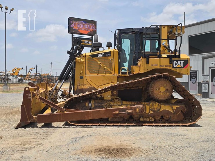 2018-caterpillar-d6t-lgp-image-5