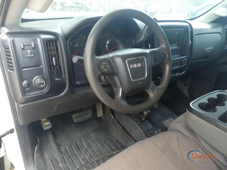 2016-gmc-sierra-2500hd-image-9