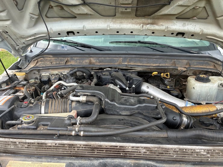 2015-ford-f550-image-6