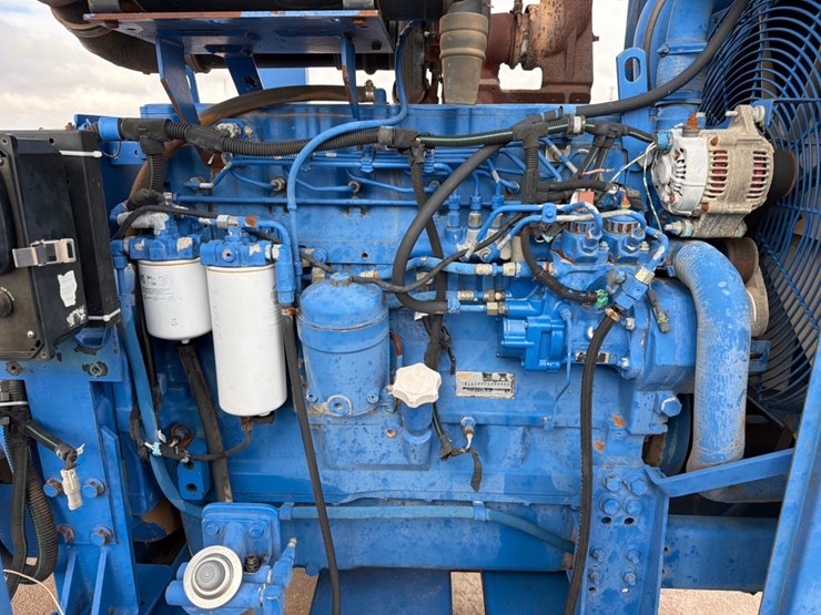 john-deere-6081-image-4