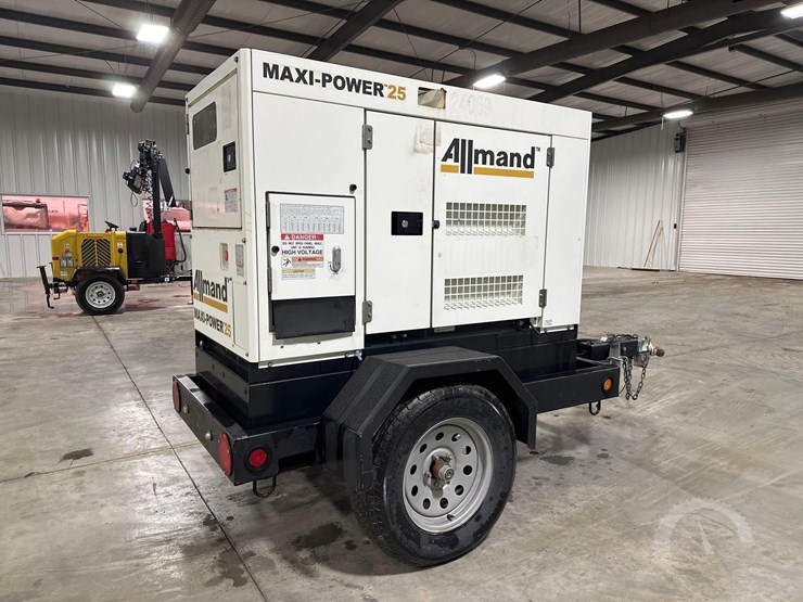 2019-allmand-bros-maxi-power-25-image-3