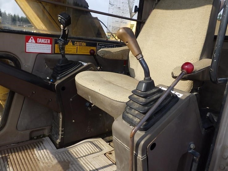 1996-deere-590d-image-28