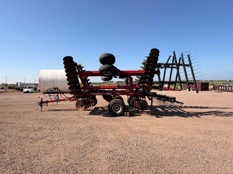 case-ih-340-image-8