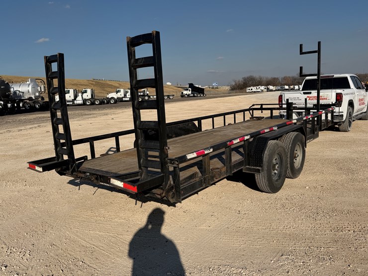 2022-texline-bobcat-hauler-image-4