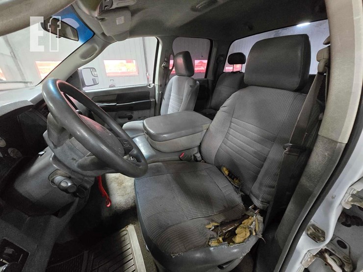 2008-dodge-2500-image-9