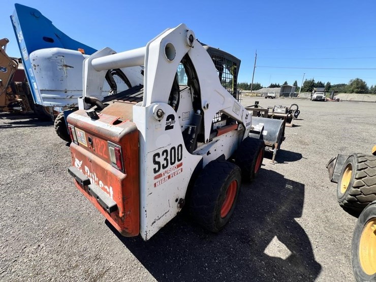 2006-bobcat-s300-image-5