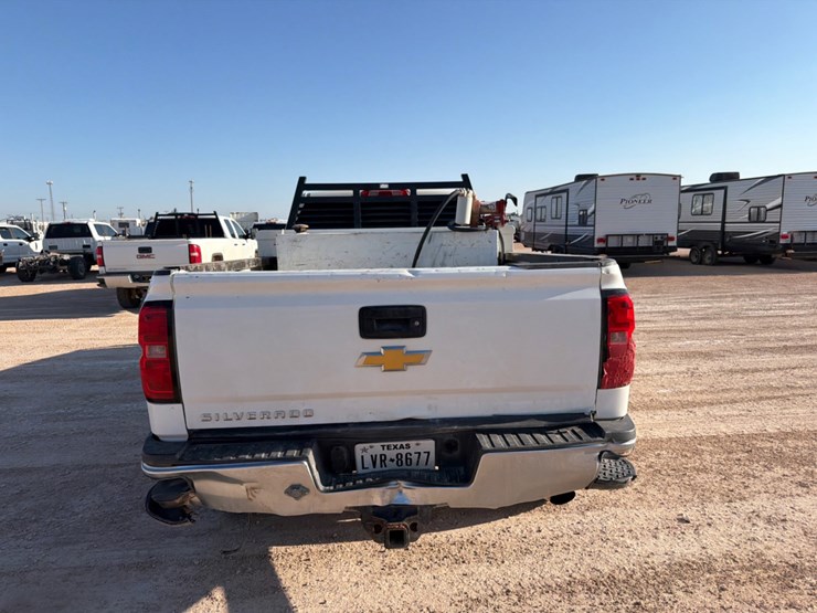 2019-chevrolet-silverado-3500hd-image-5