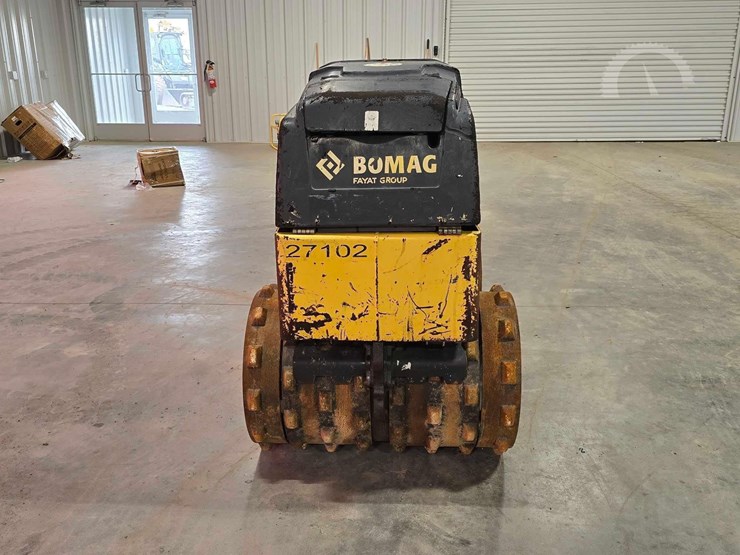 2019-bomag-bmp8500-image-8