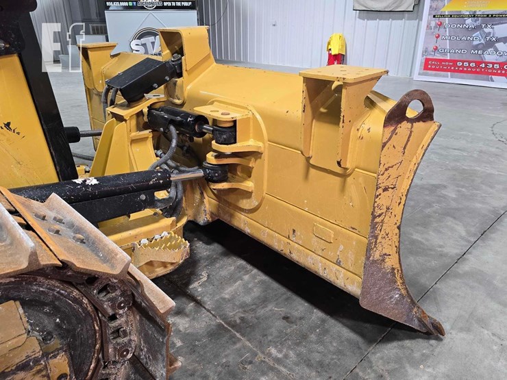 2022-caterpillar-d3-image-11