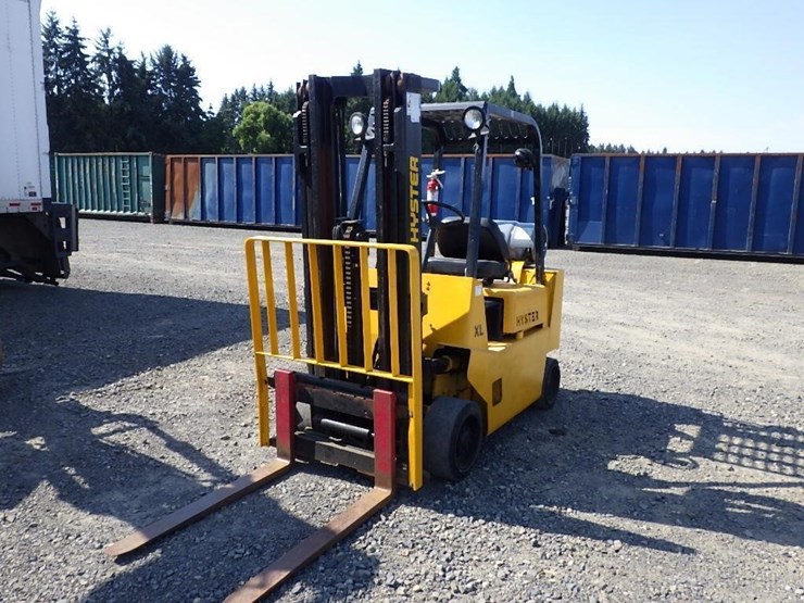 hyster-forklift-image-1