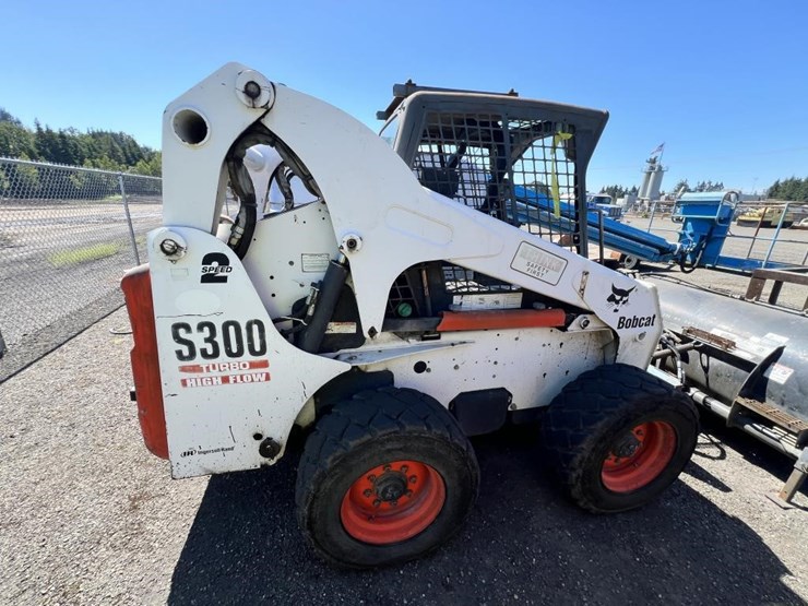 2006-bobcat-s300-image-6