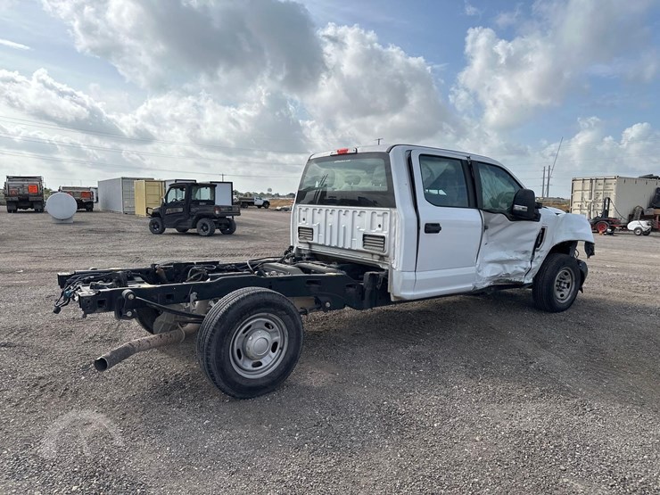 2019-ford-f250-image-3