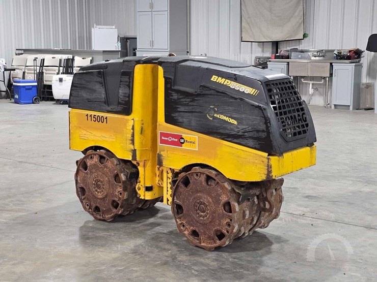 2019-bomag-bmp8500-image-2