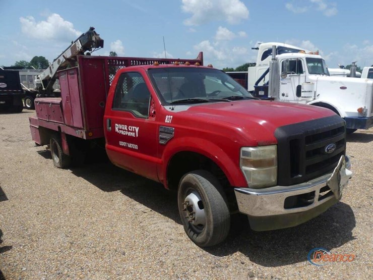 2010-ford-f350-image-1