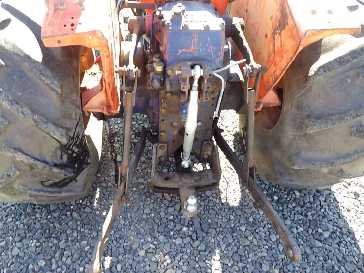 same-tractor-image-14
