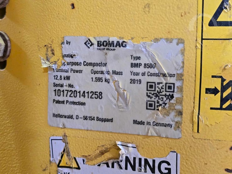 2019-bomag-bmp8500-image-23