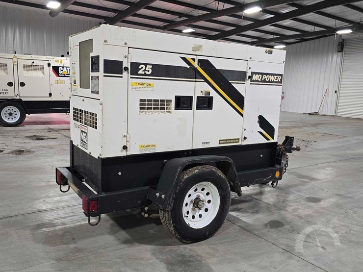 2013-multiquip-dca25ssiu4f-image-3