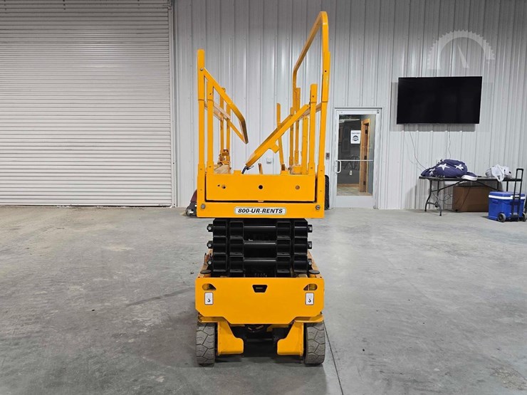 2023-jcb-s1930e-image-7