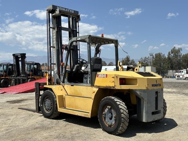 2006-komatsu-fd100-7-image-4