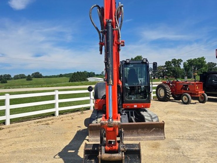 2022-kubota-kx080-4-image-10