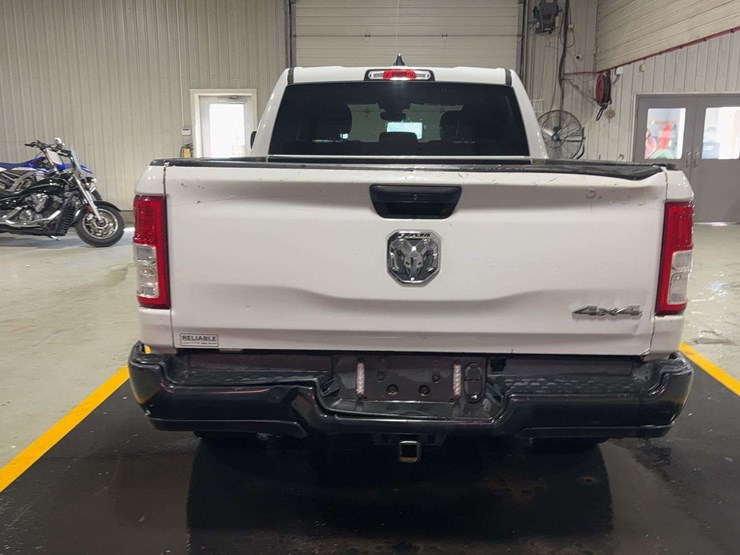 2022-dodge-1500-image-3