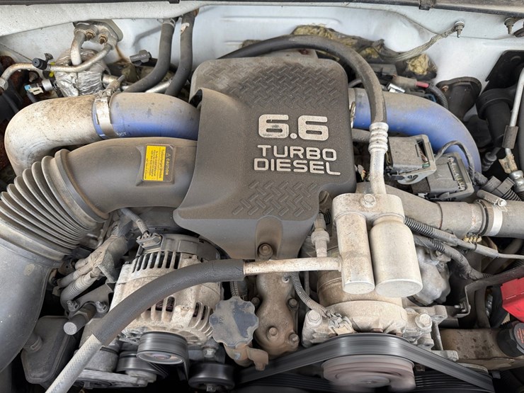 2001-chevrolet-3500-image-70