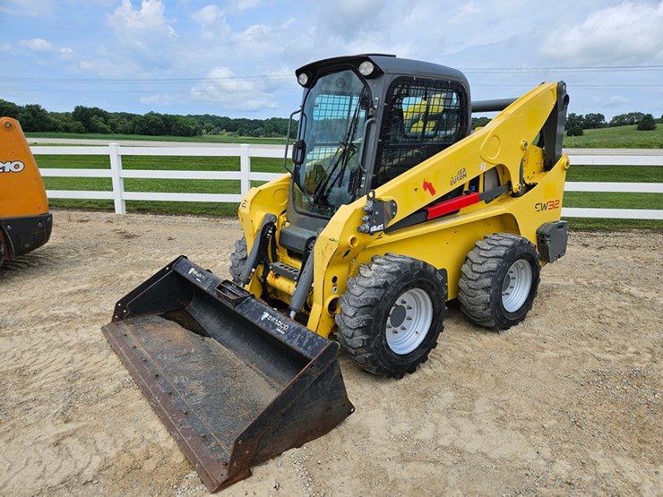 2020-wacker-neuson-sw32-image-1