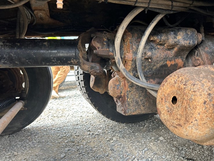 2000-caterpillar-c12-image-30