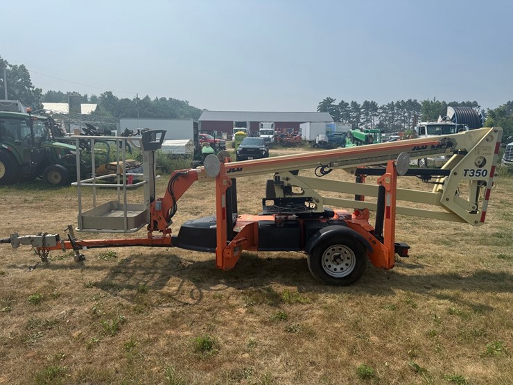2016-jlg-t350-image-6