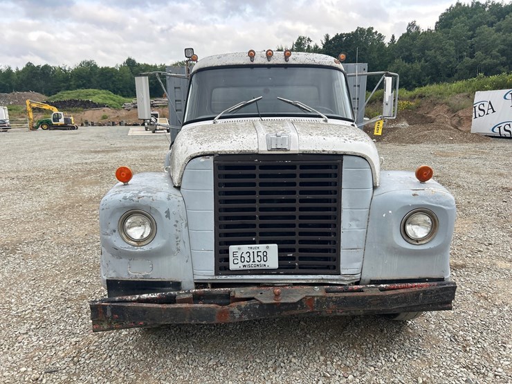 1968-international-loadstar-image-9