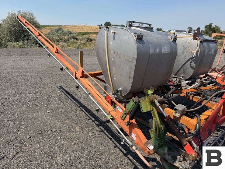 rears-3pt-boom-sprayer-image-13