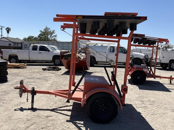 2011-myers-and-sons-gb-4001-arrowboard-trailer-image-2