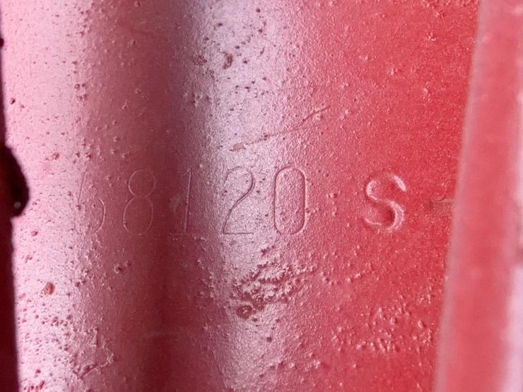 farmall-560-tractor-image-40
