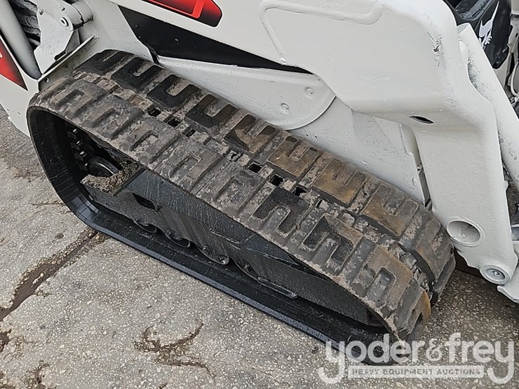2021-bobcat-t64-image-11