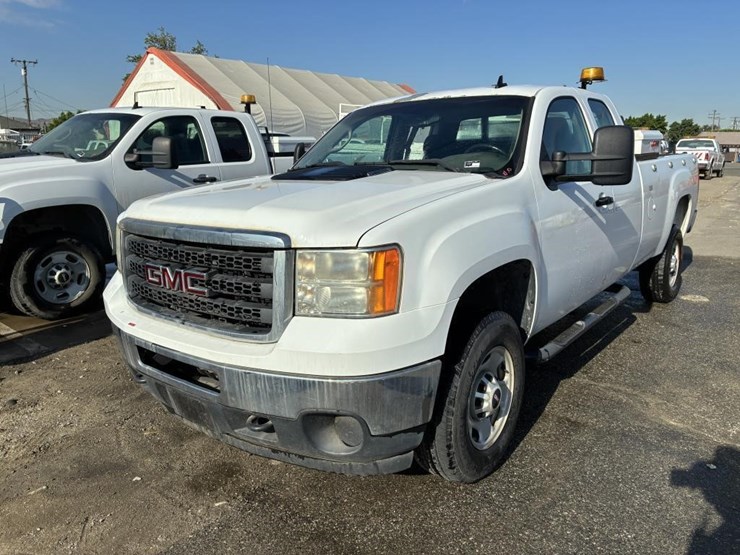 2012-gmc-2500-image-1