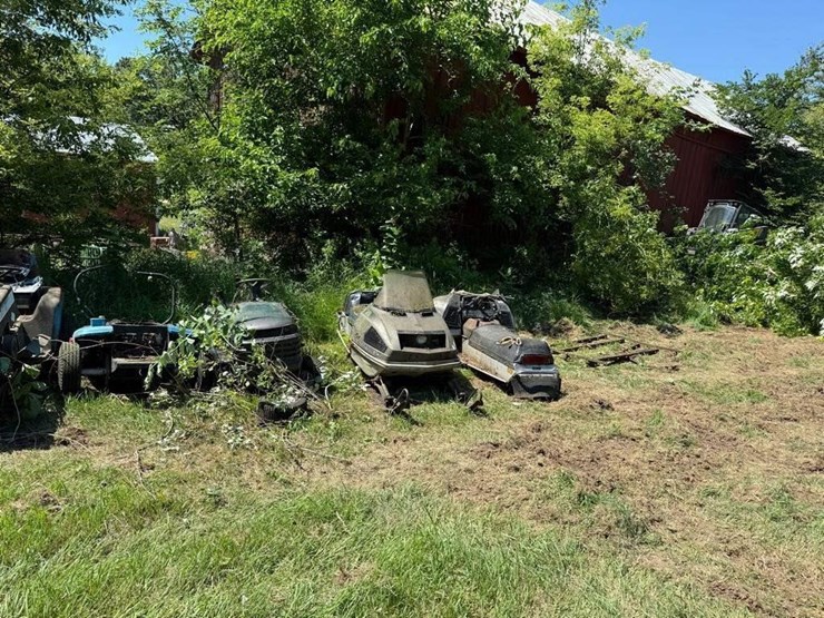lawn-mowers,-snowmobiles-for-scrap/parts-image-1