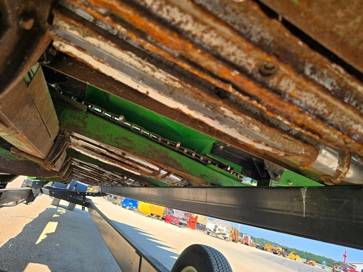 john-deere-8-image-14